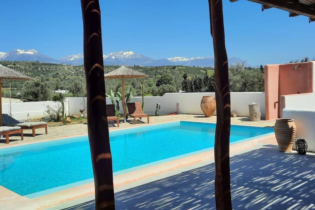 Villa Louloudia Stylish Luxury Villa With Private Pool Pitsidia Exterior foto