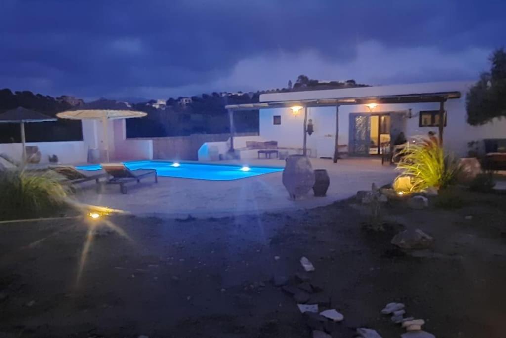 Villa Louloudia Stylish Luxury Villa With Private Pool Pitsidia Exterior foto